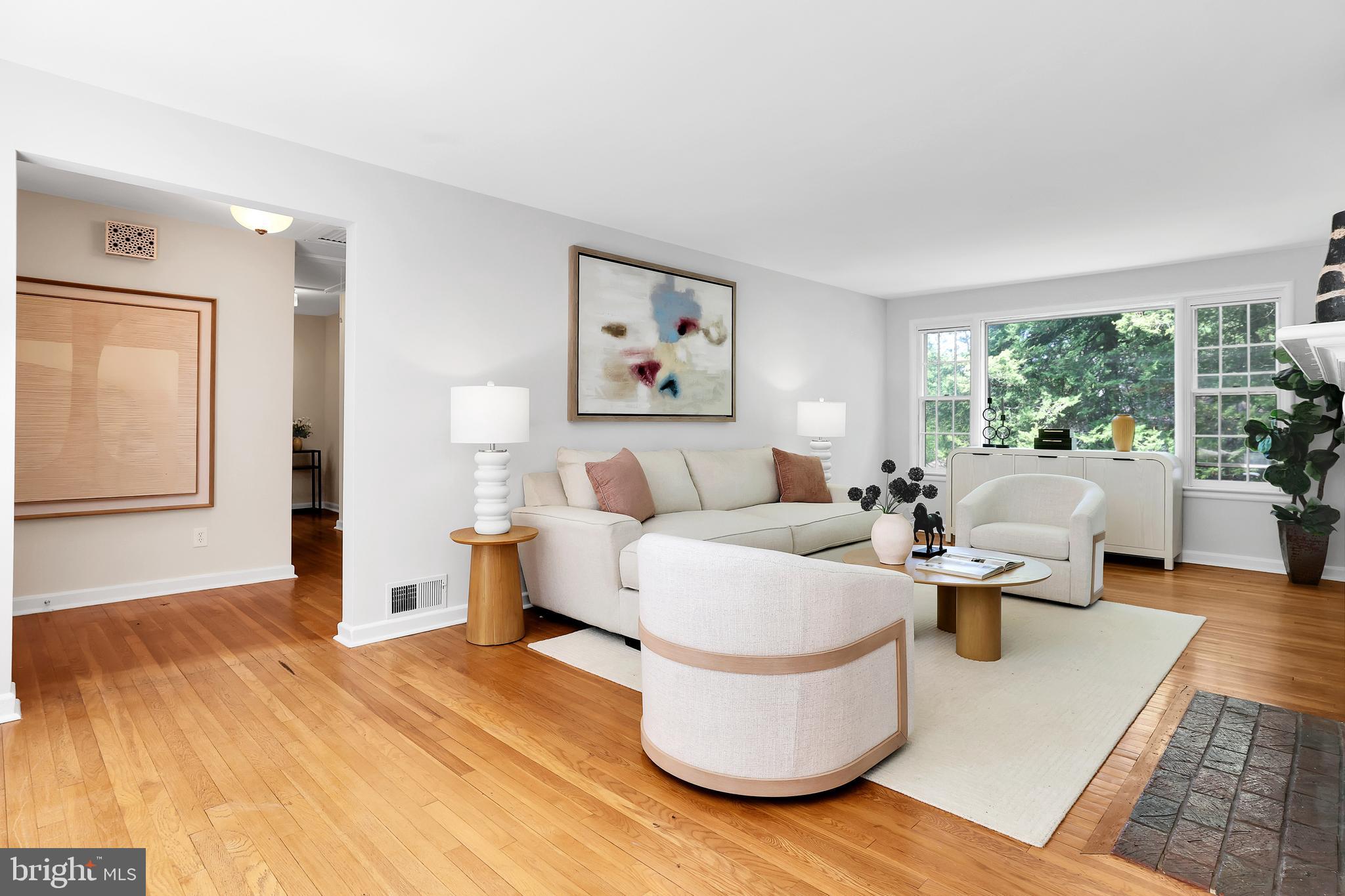 CHEVY CHASE - Residential