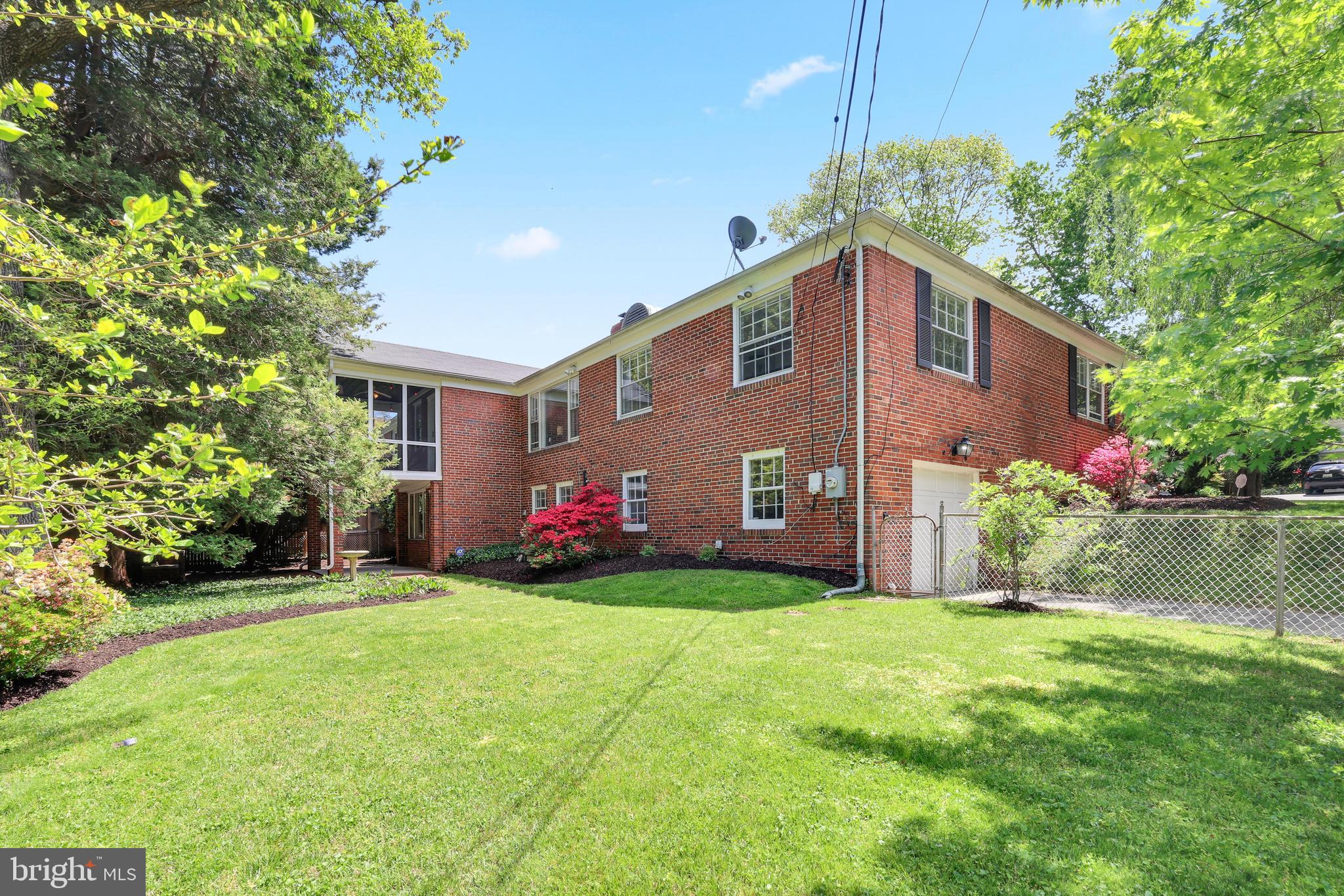 CHEVY CHASE - Residential