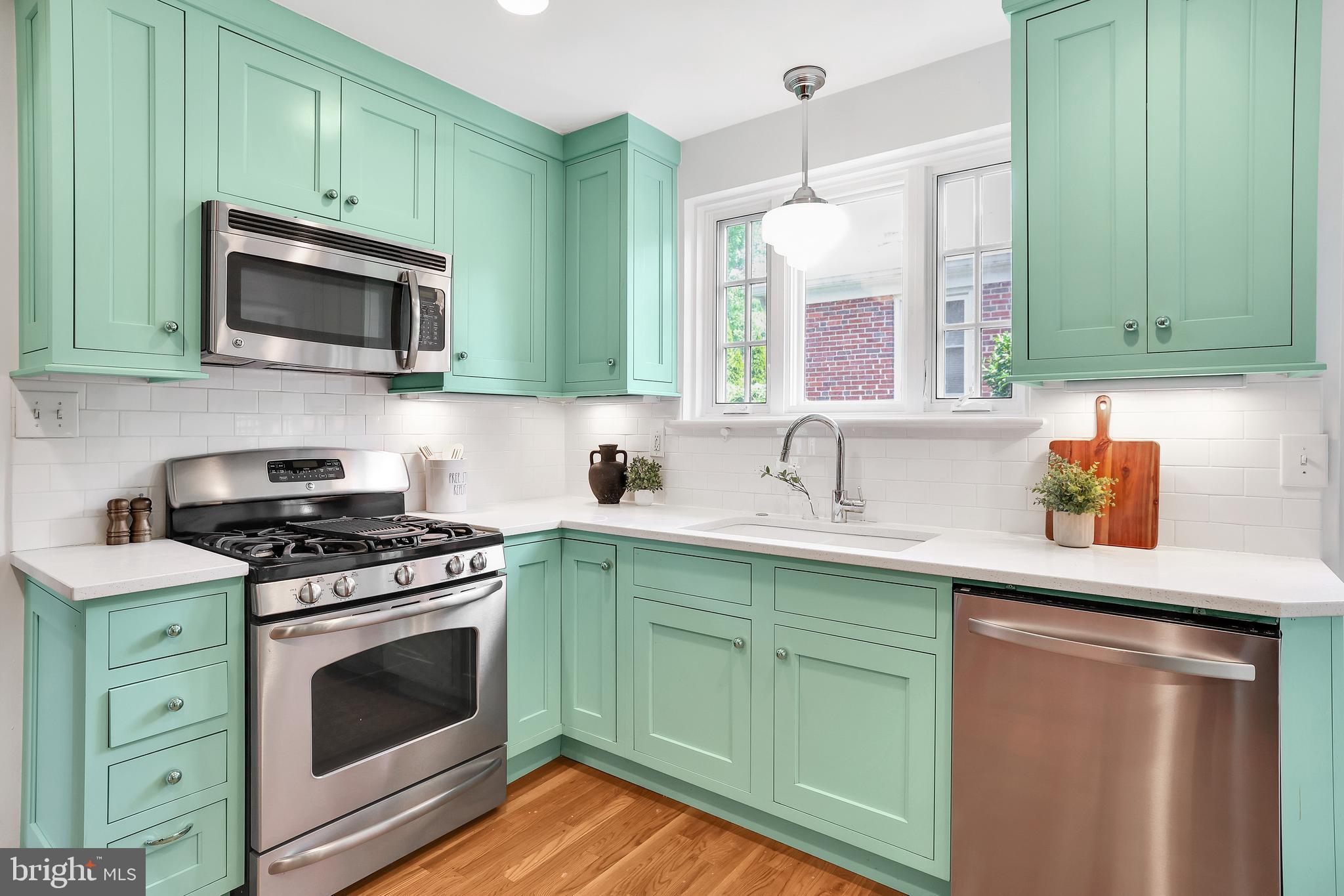 CHEVY CHASE - Residential