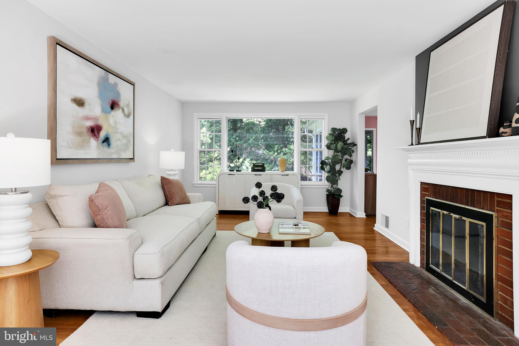 CHEVY CHASE - Residential