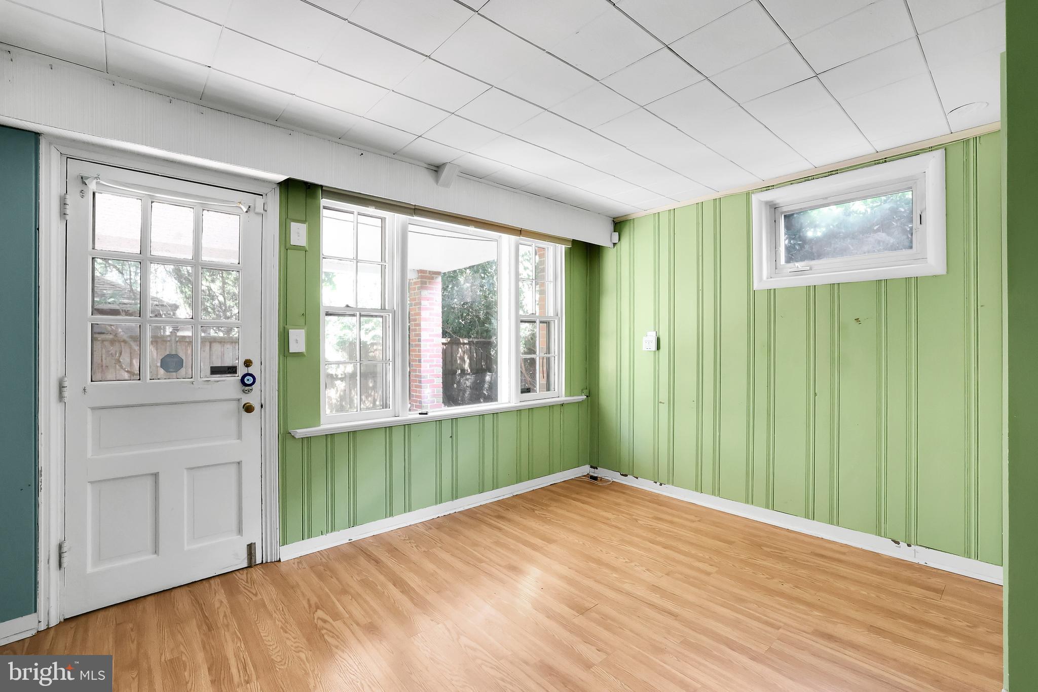 CHEVY CHASE - Residential