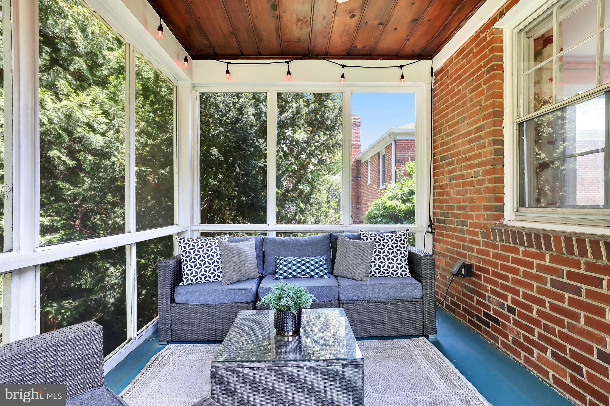 CHEVY CHASE - Residential