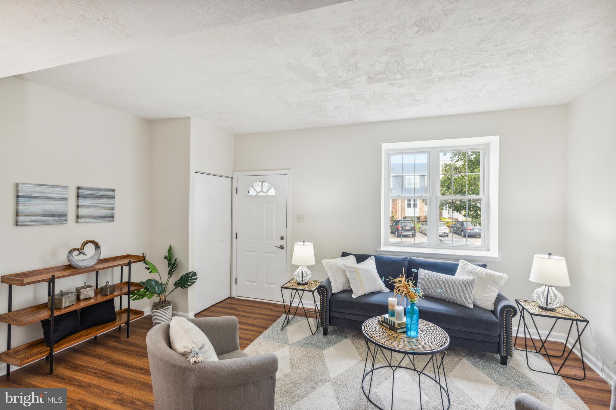 DUNSHIRE TOWNHOUSES - Residential