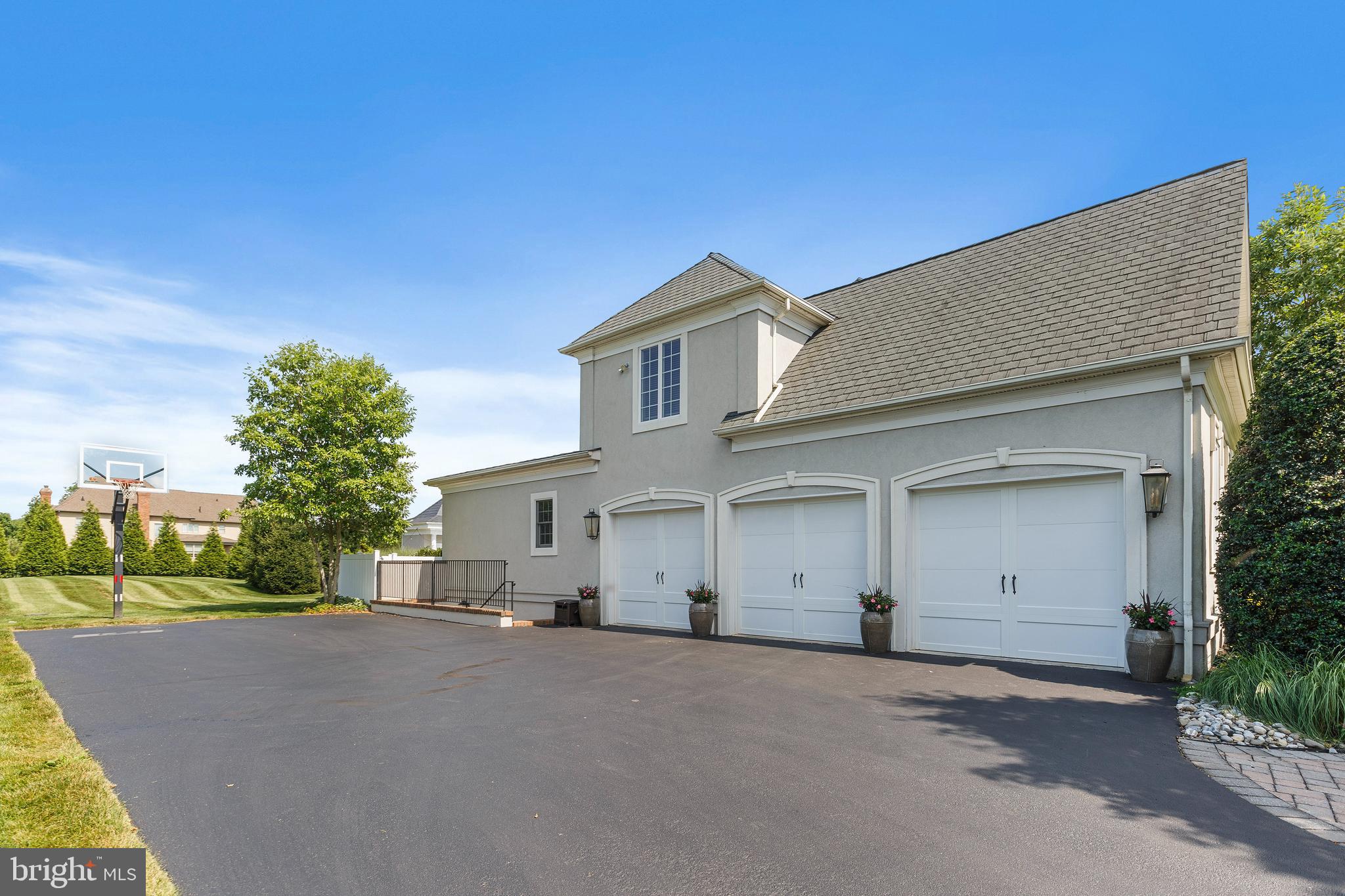 BELAMOUR - Residential