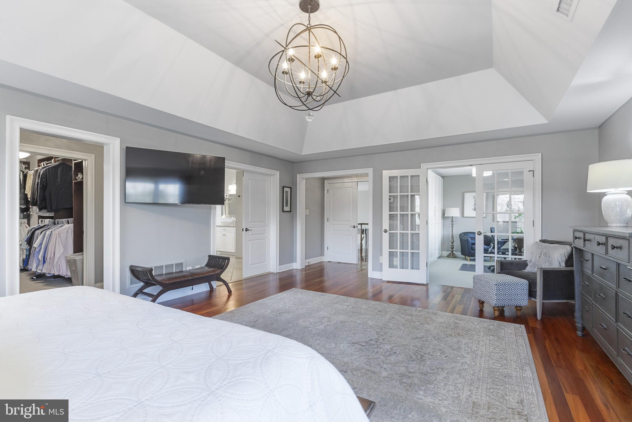 BELAMOUR - Residential