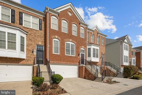 Photo of 2637 Patricia Roberts Harris Place NE, WASHINGTON, DC 20018 (MLS # DCDC2244338)