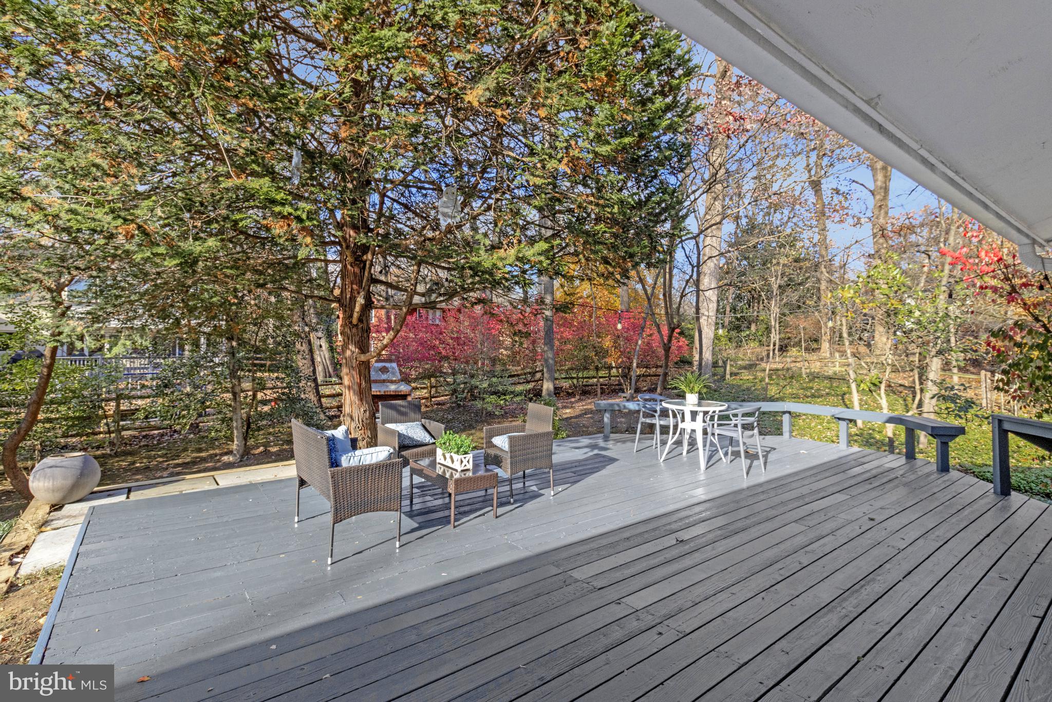 CARDEROCK SPRINGS - Residential Lease