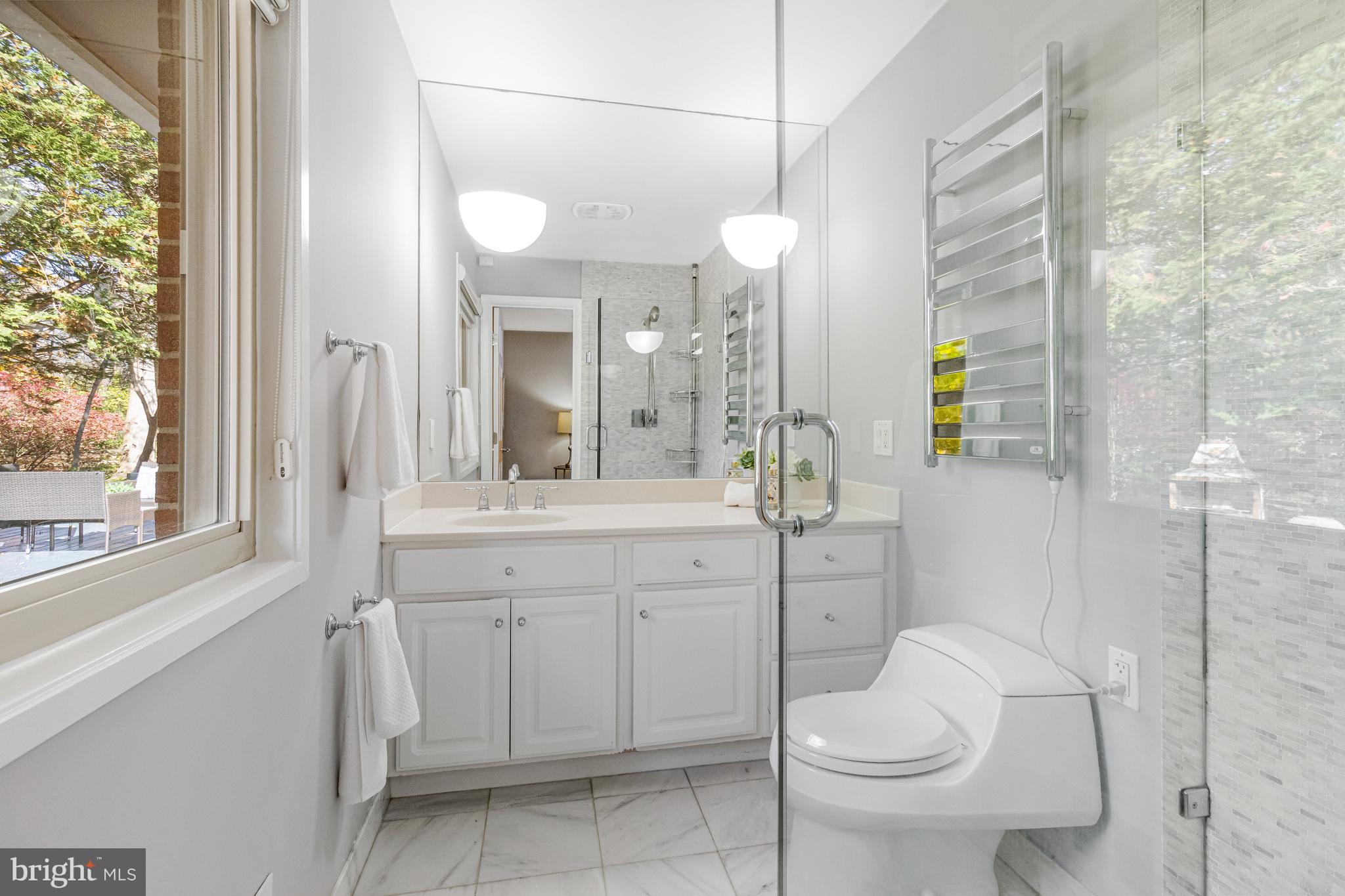 CARDEROCK SPRINGS - Residential Lease