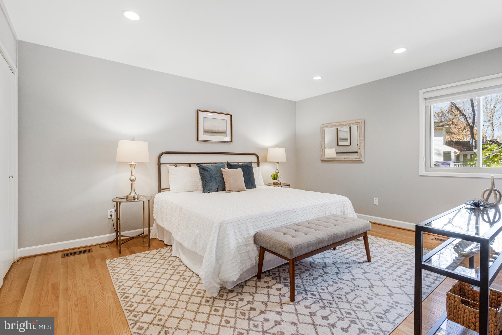 CARDEROCK SPRINGS - Residential Lease