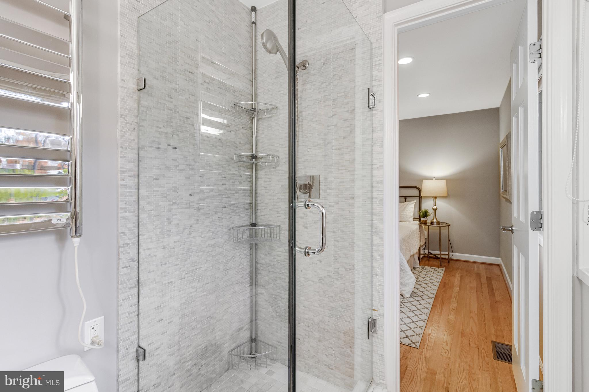 CARDEROCK SPRINGS - Residential Lease