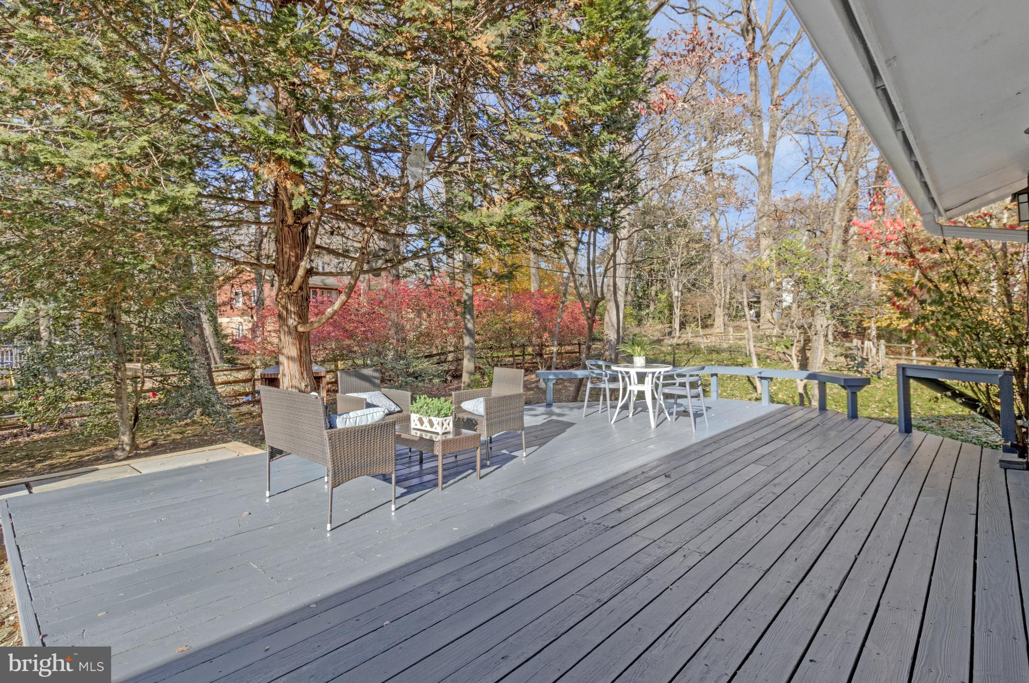 CARDEROCK SPRINGS - Residential Lease