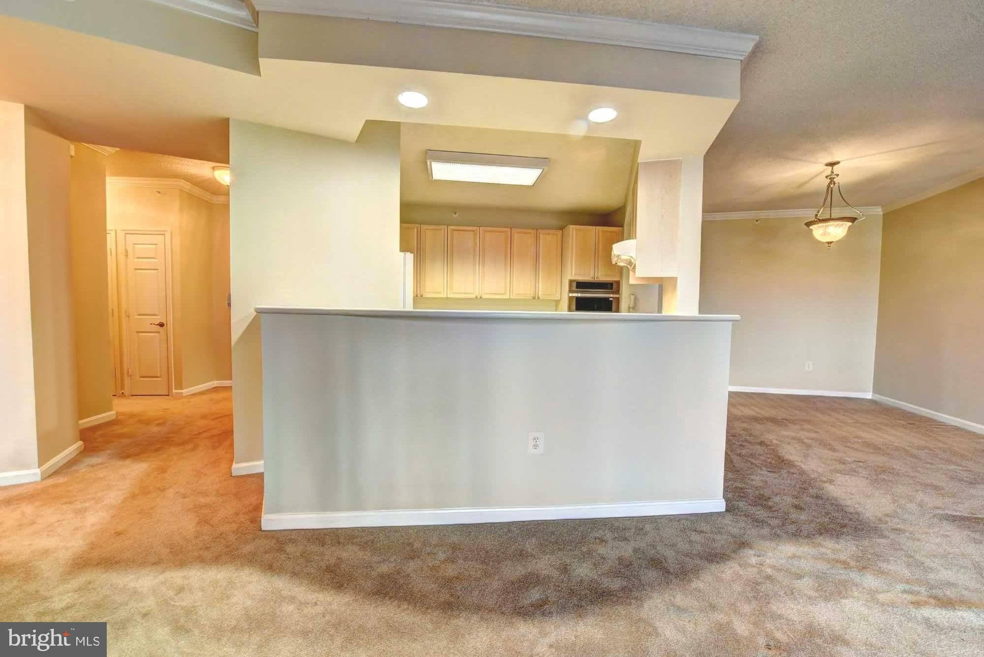 LEISURE WORLD - Residential