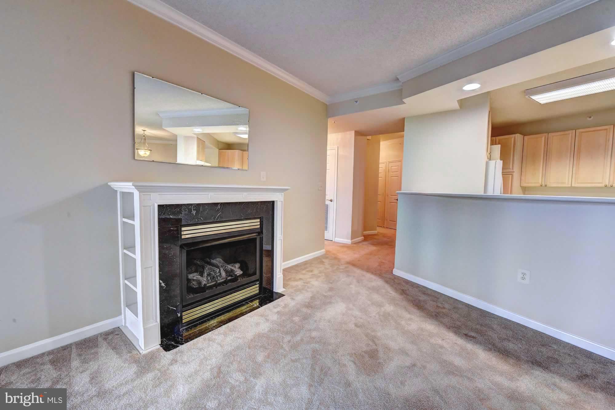 LEISURE WORLD - Residential