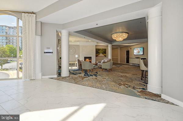 LEISURE WORLD - Residential