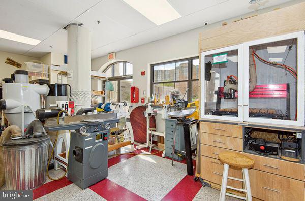 LEISURE WORLD - Residential