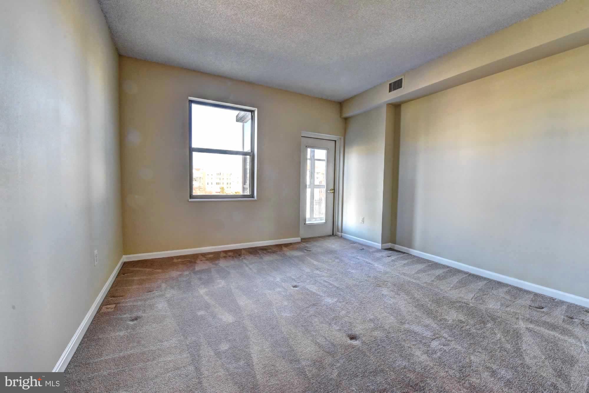 LEISURE WORLD - Residential