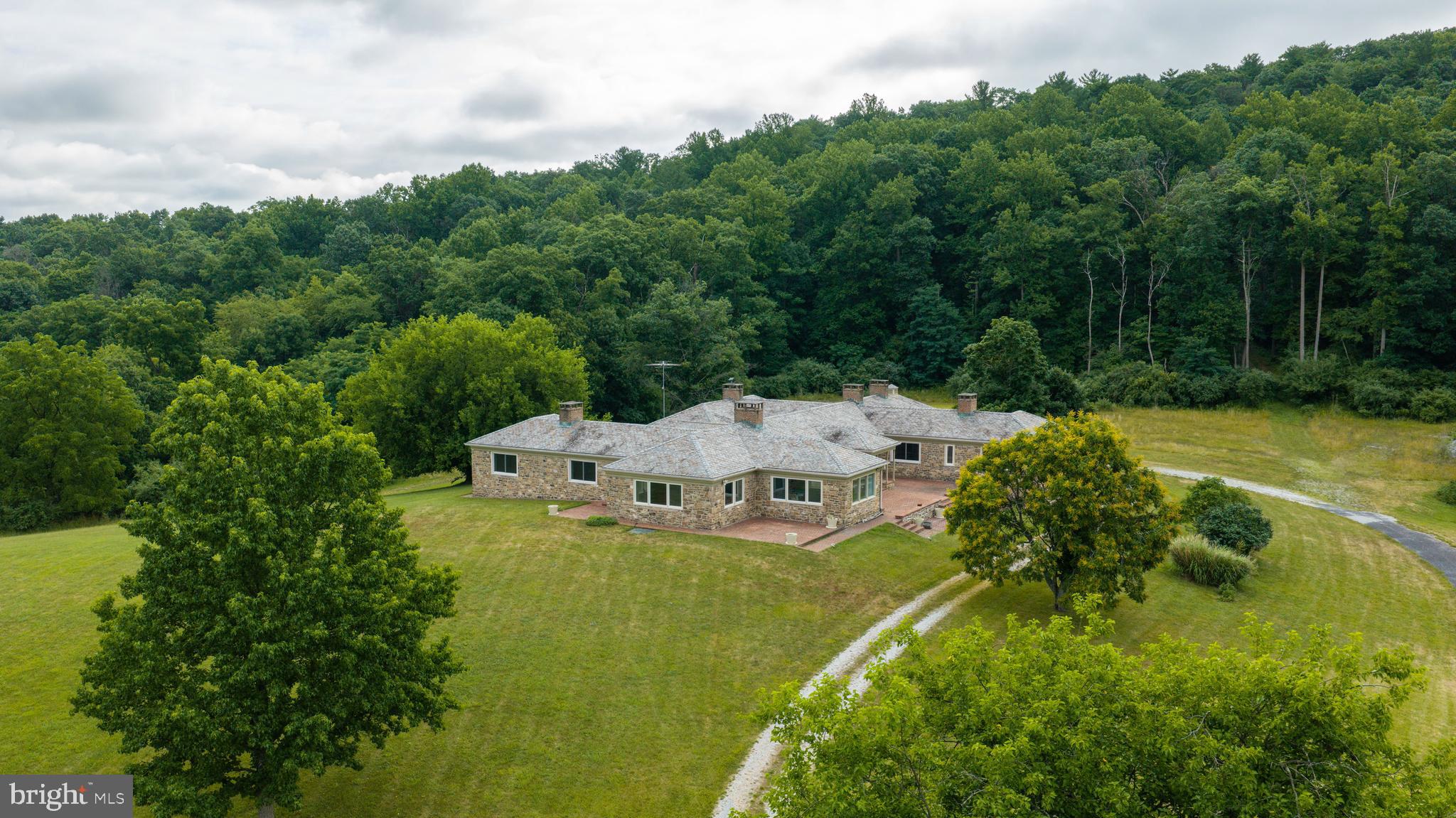 1207 FLOHRS CHURCH ROAD