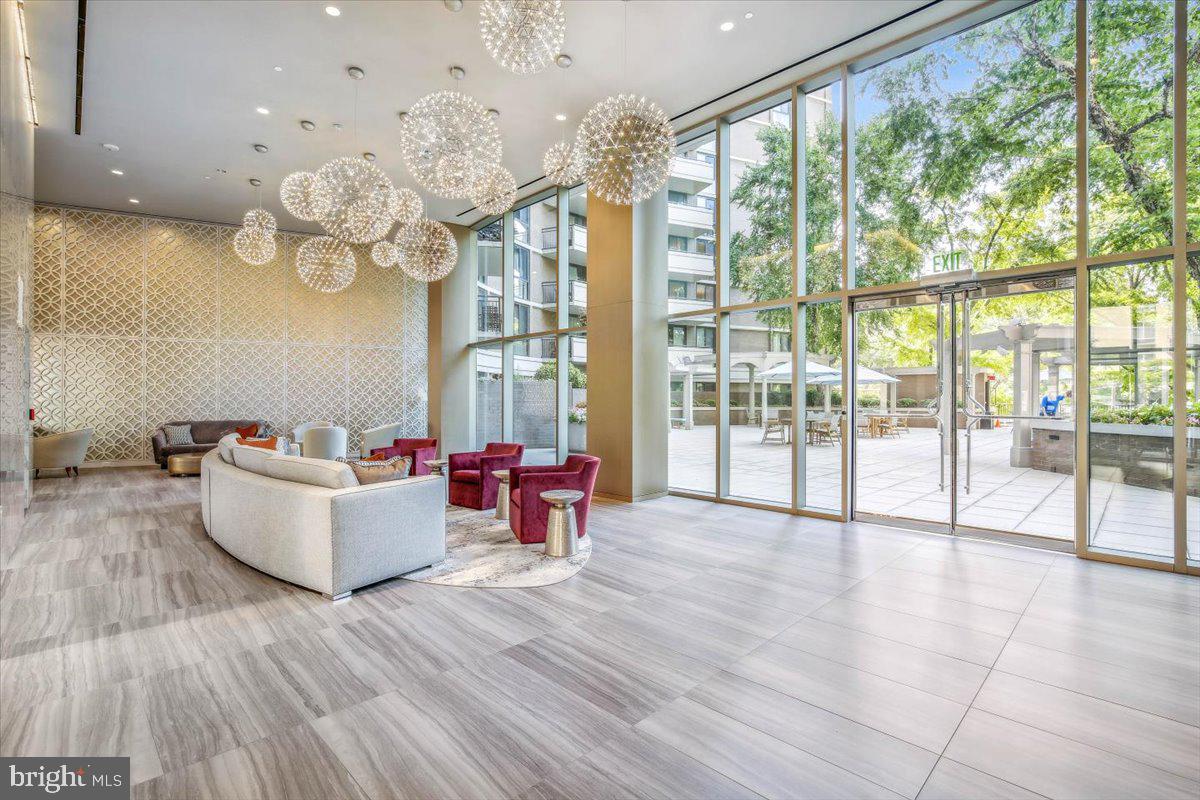 4620 NORTH PARK AVE - Residential