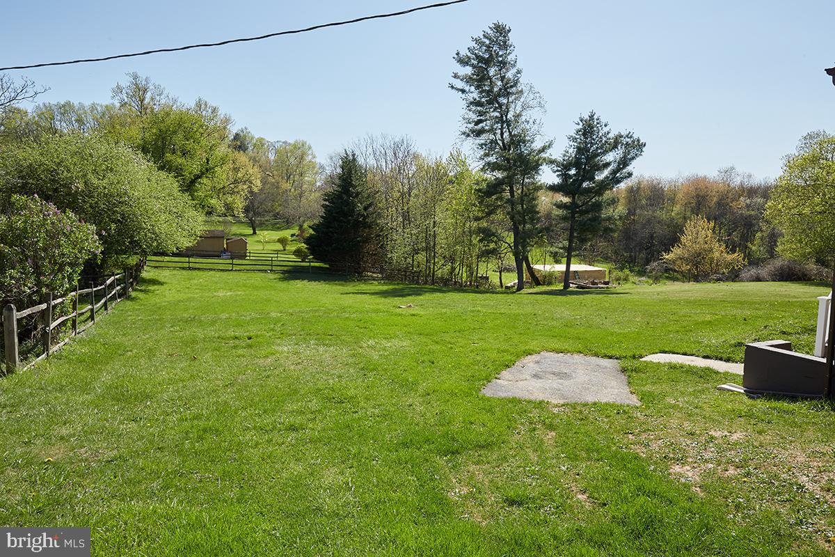 5642 BARTONSVILLE ROAD