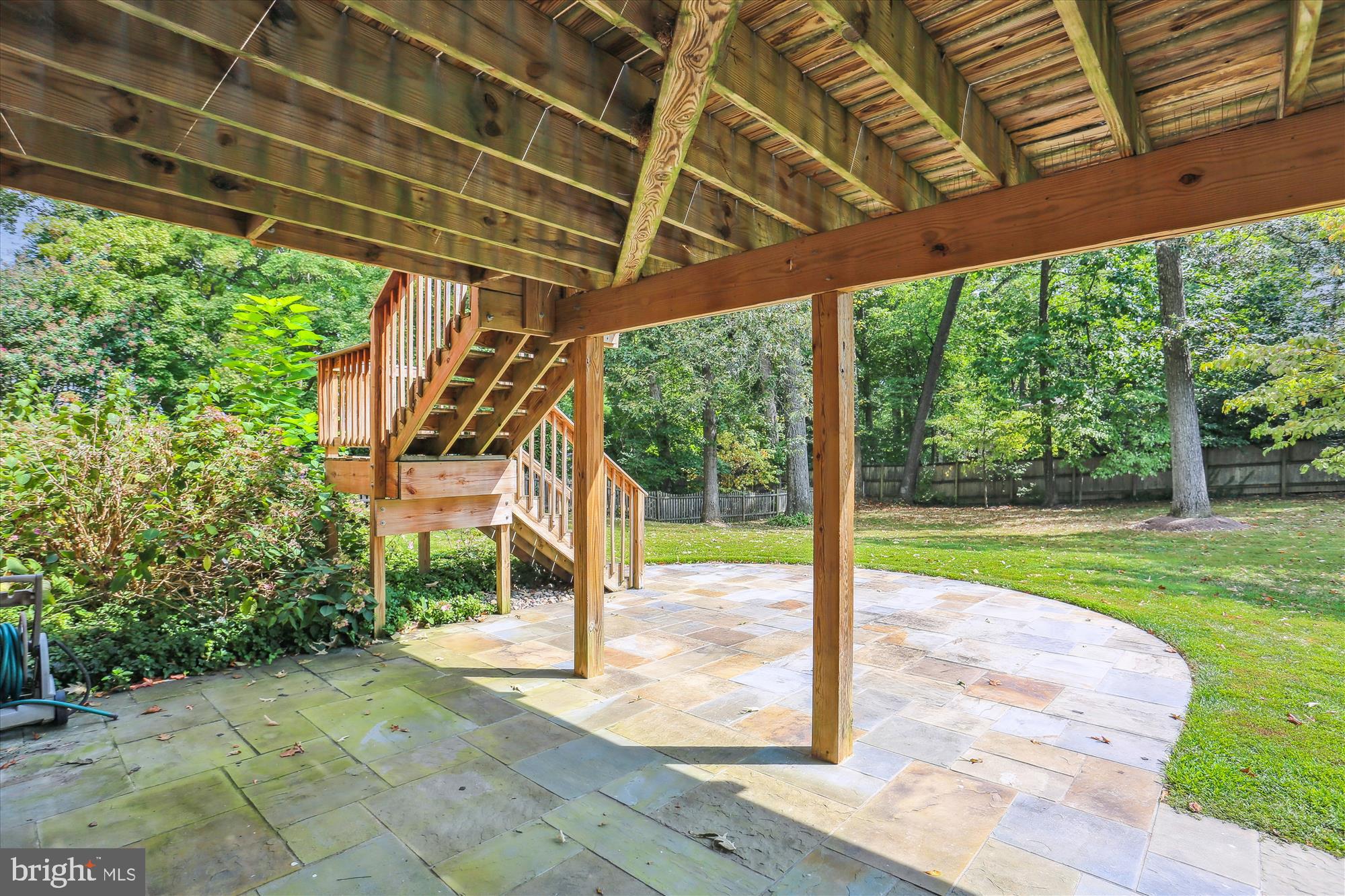 BRADLEY HILLS - Residential