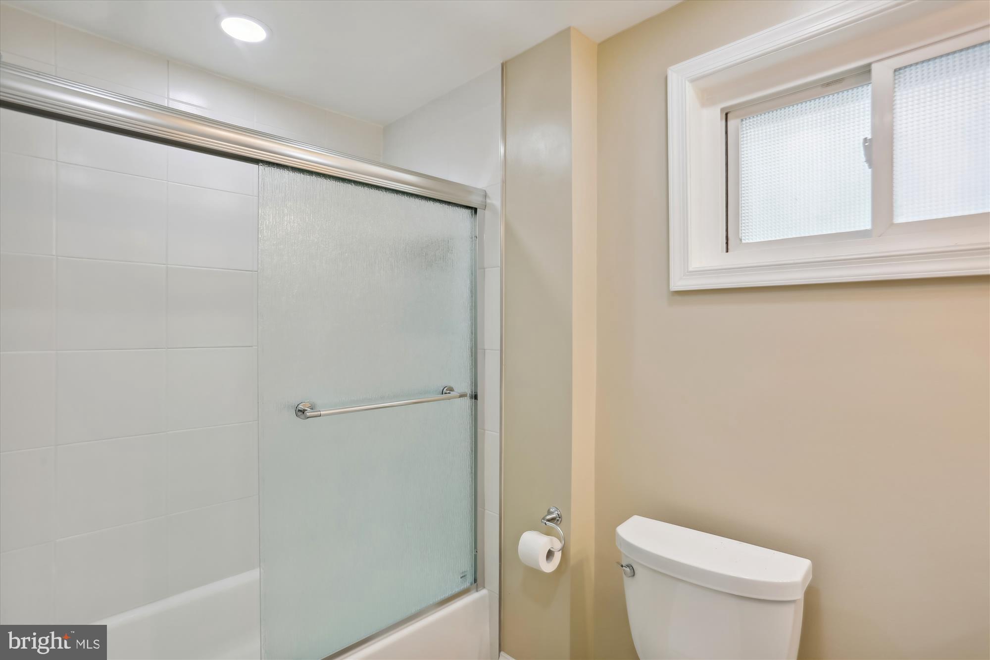 BRADLEY HILLS - Residential