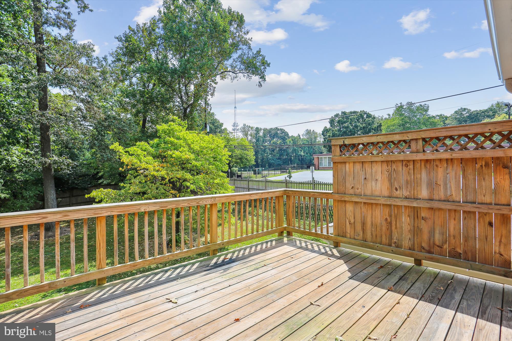 BRADLEY HILLS - Residential