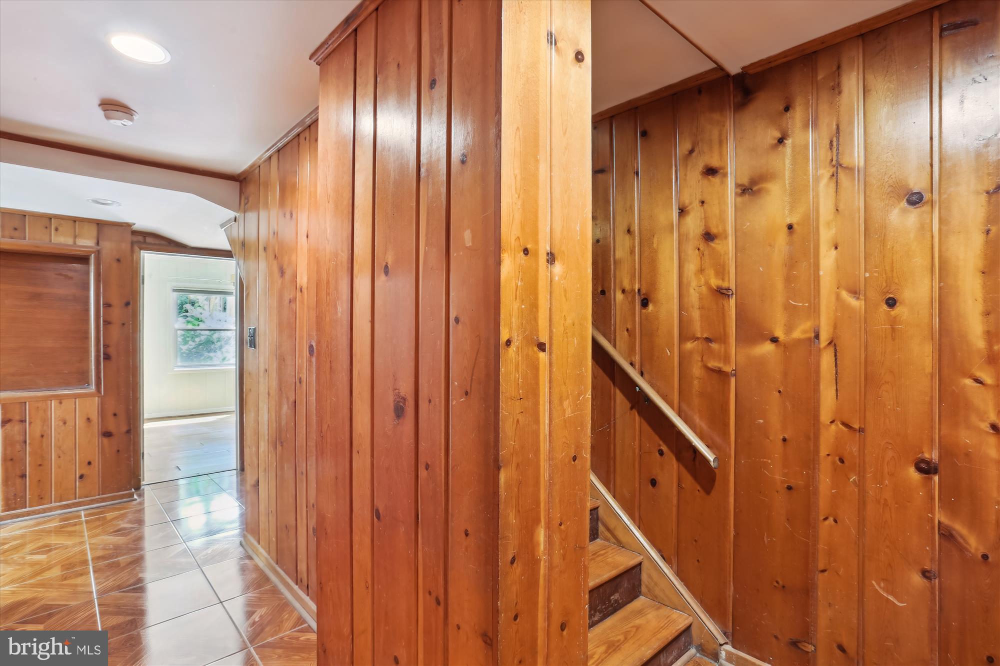 BRADLEY HILLS - Residential