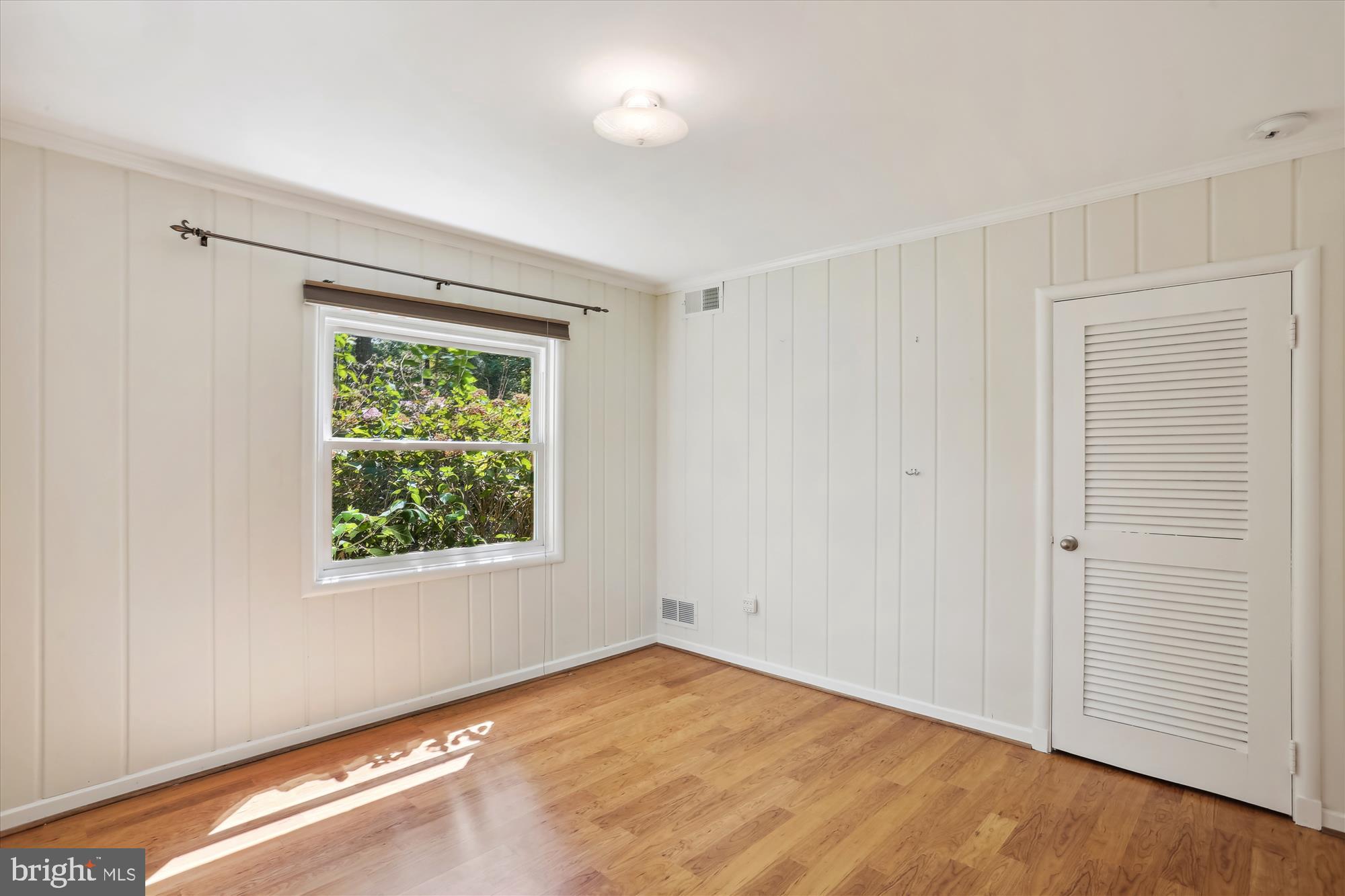 BRADLEY HILLS - Residential