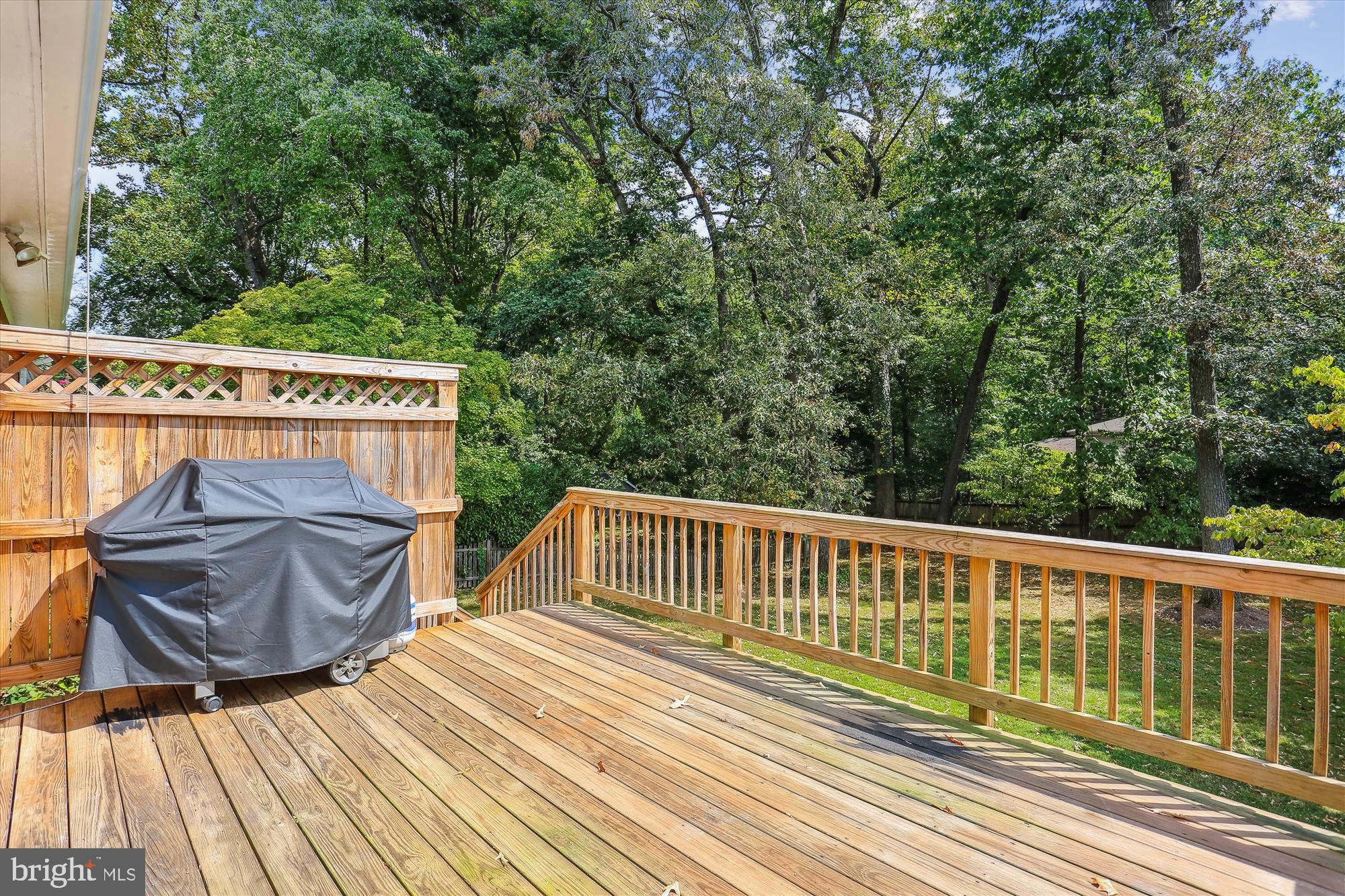 BRADLEY HILLS - Residential