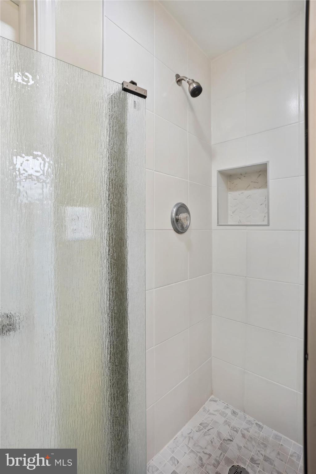 BRADLEY HILLS - Residential