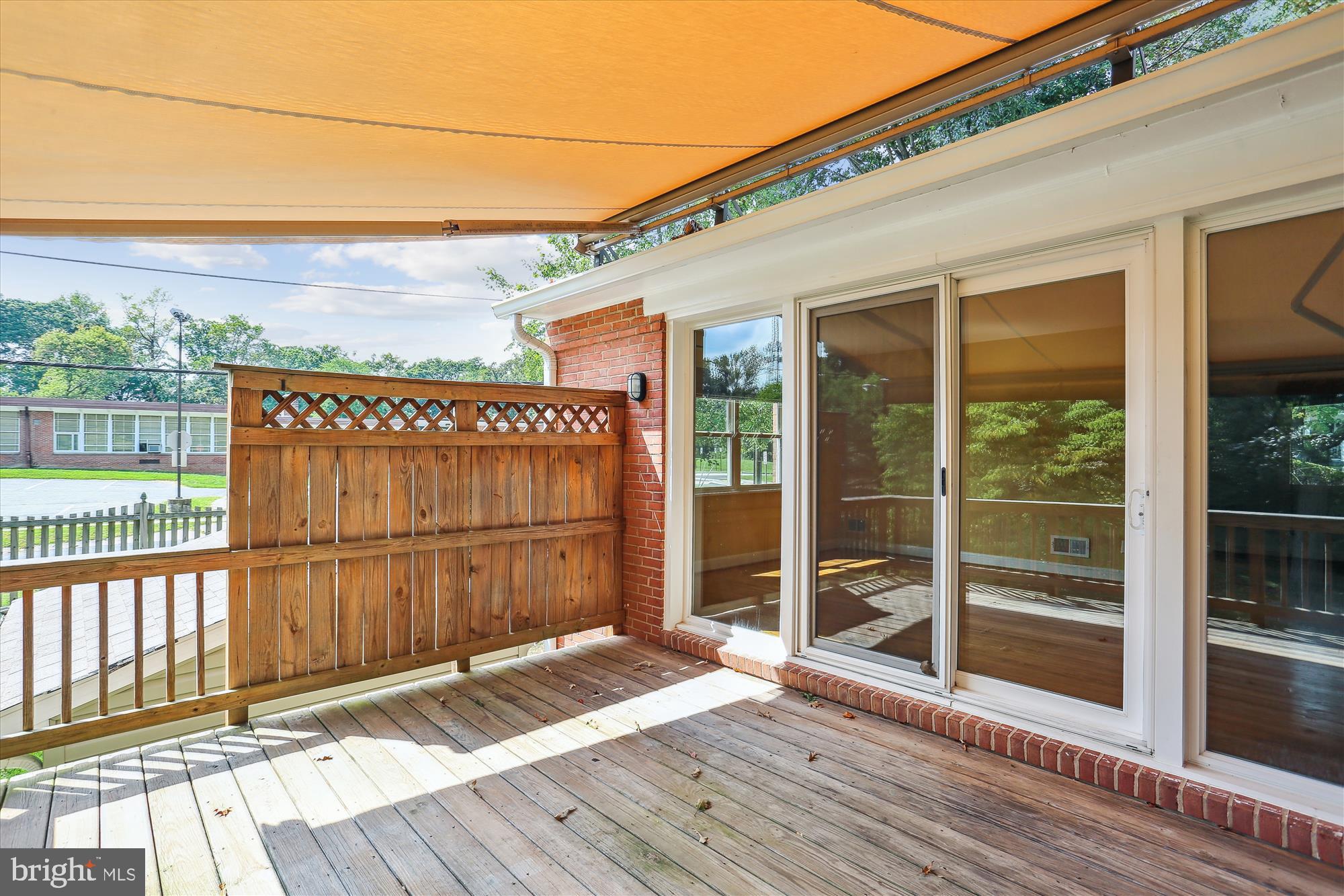 BRADLEY HILLS - Residential