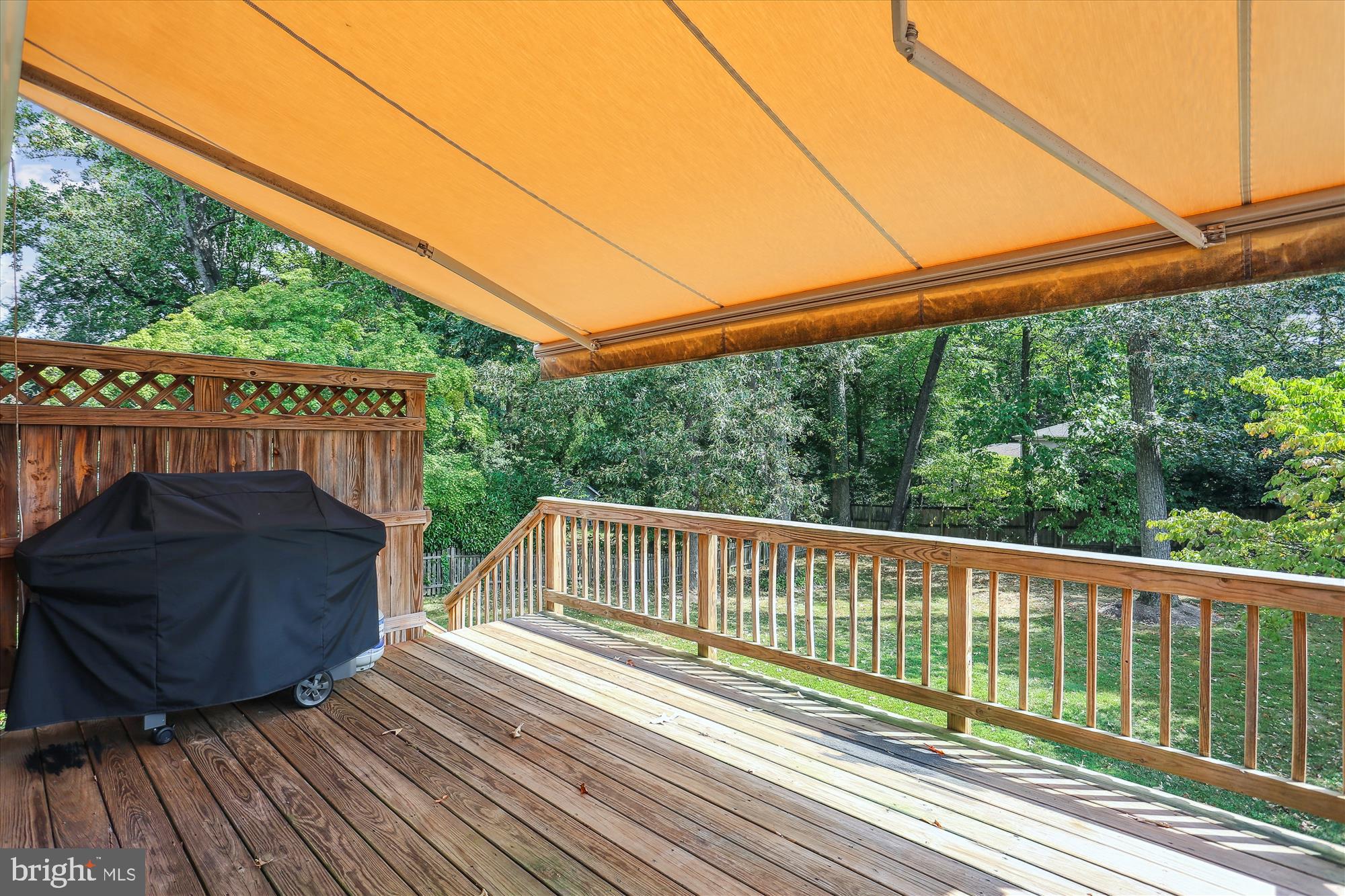 BRADLEY HILLS - Residential