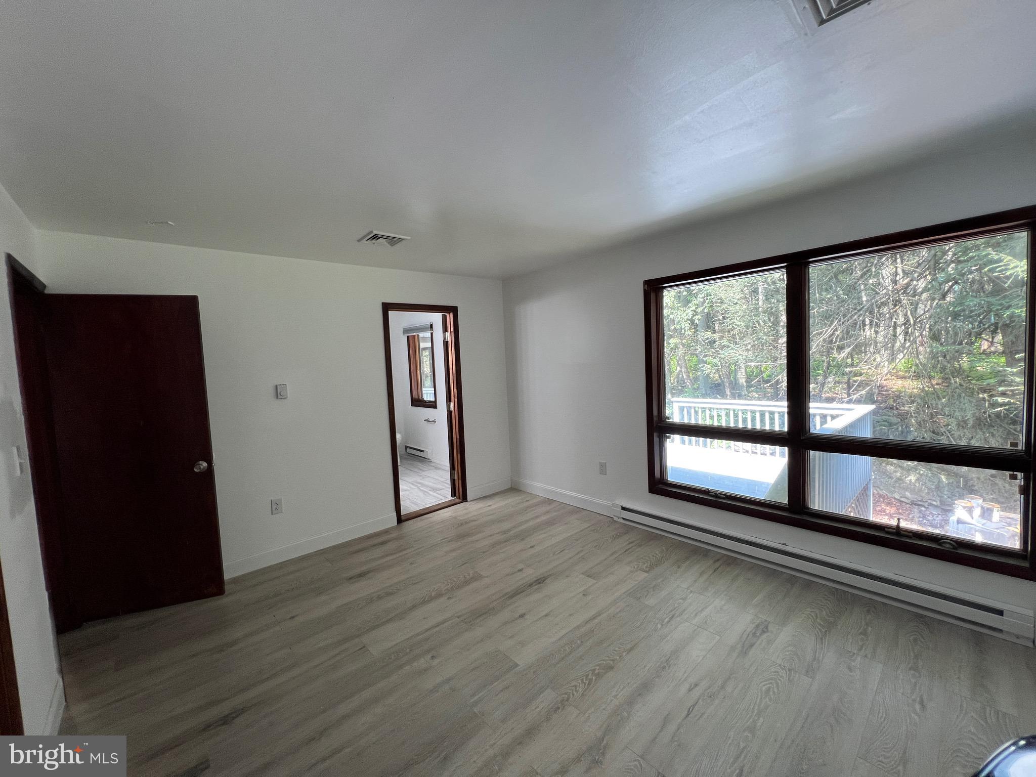 POCONO FARMS - Residential