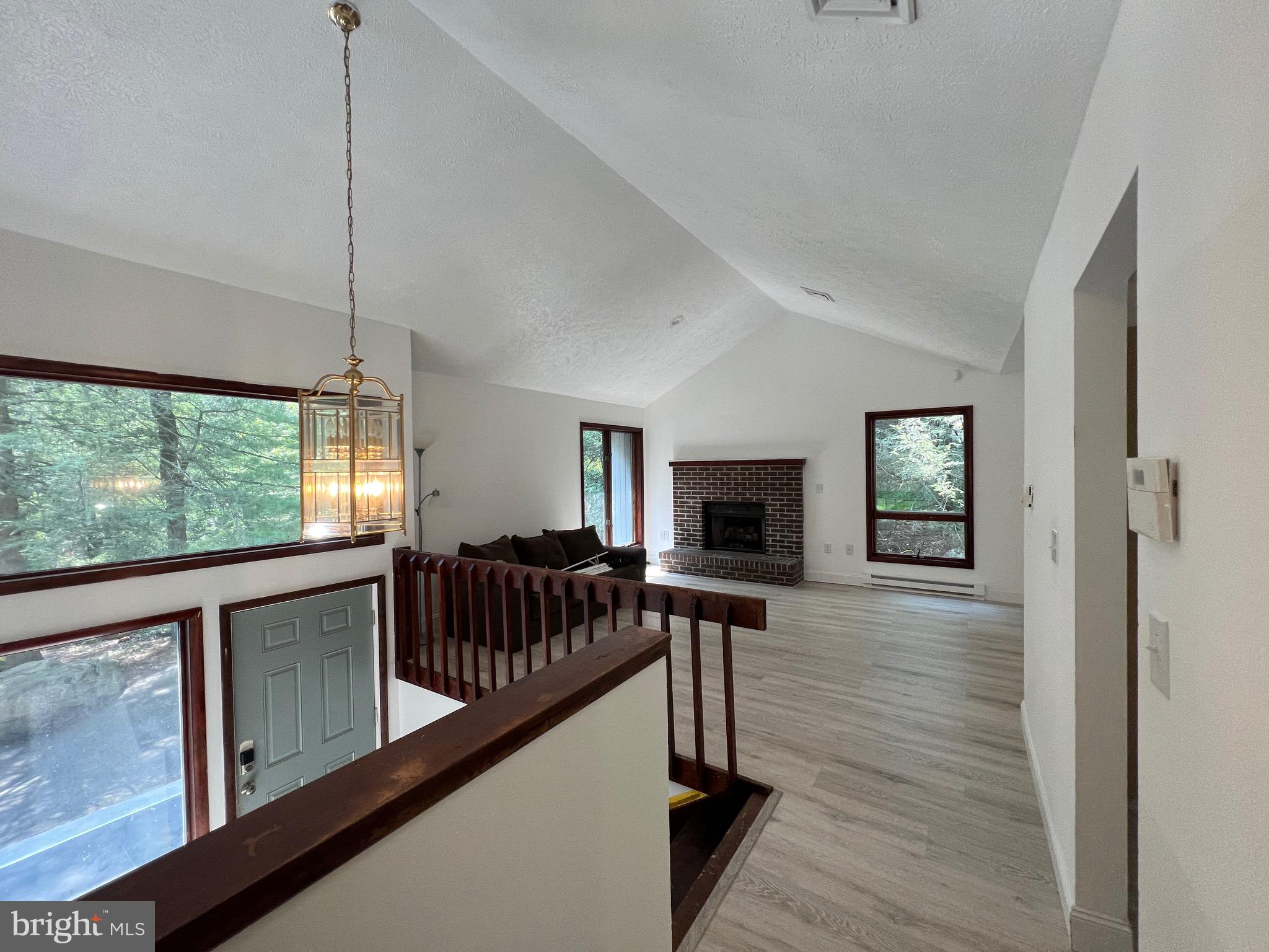 POCONO FARMS - Residential