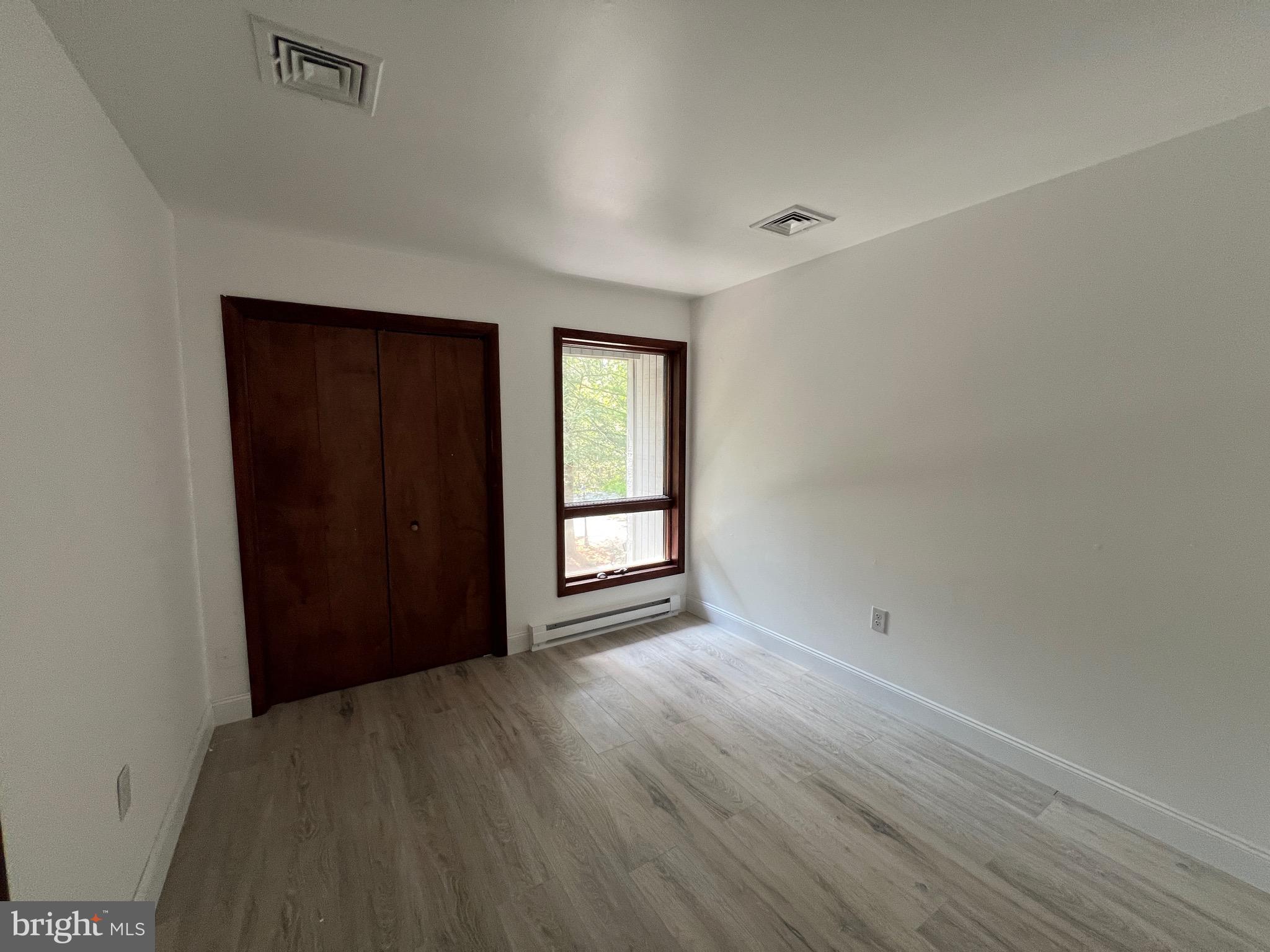 POCONO FARMS - Residential