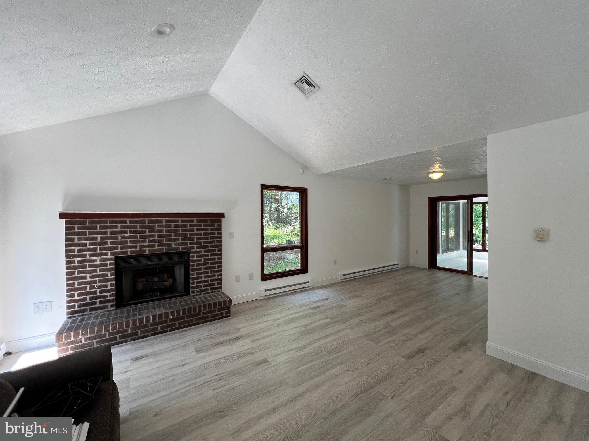 POCONO FARMS - Residential