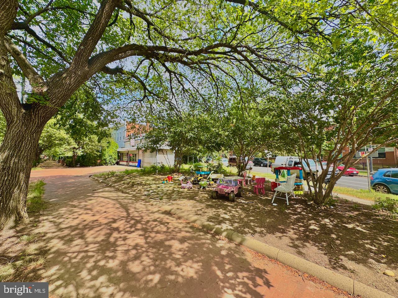 328 KENTUCKY AVENUE SE