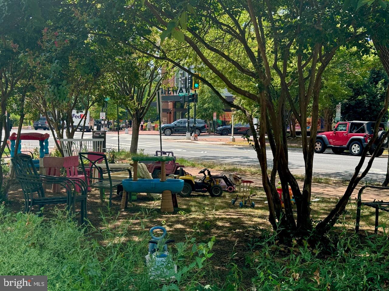 328 KENTUCKY AVENUE SE