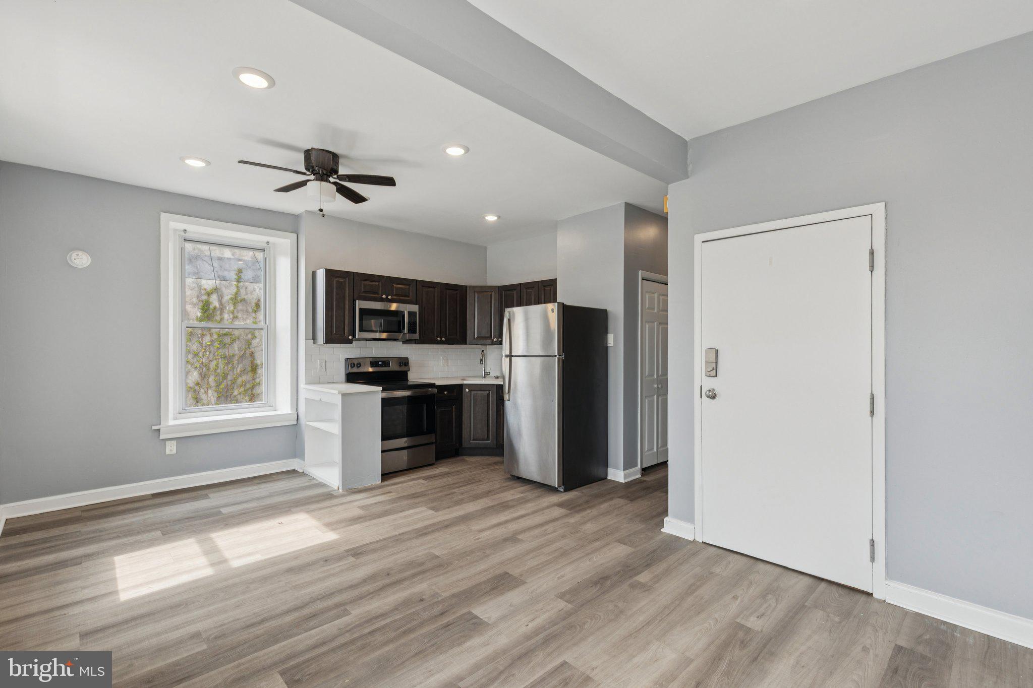 21 E PRICE STREET 2B