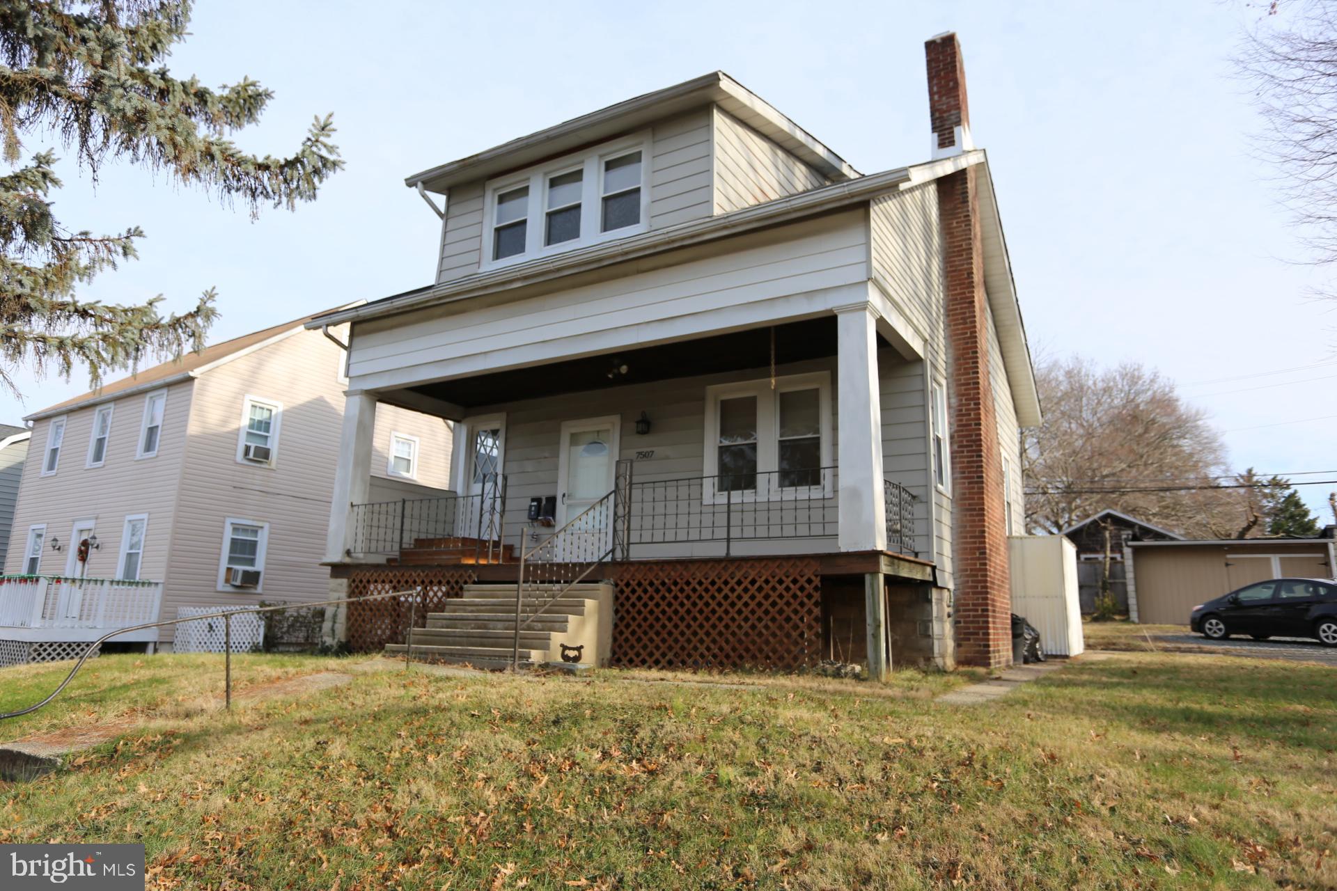 PARKVILLE - Residential Lease