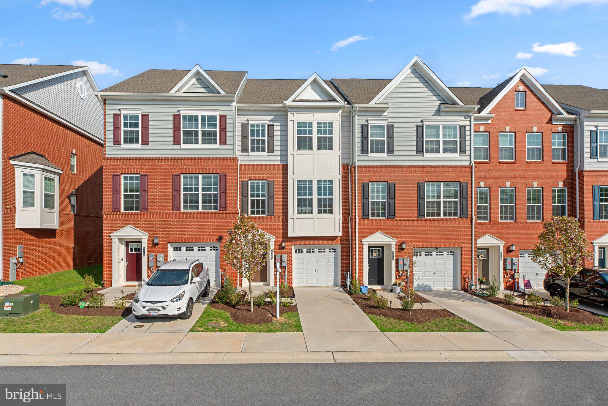 BLUE STREAM - Residential