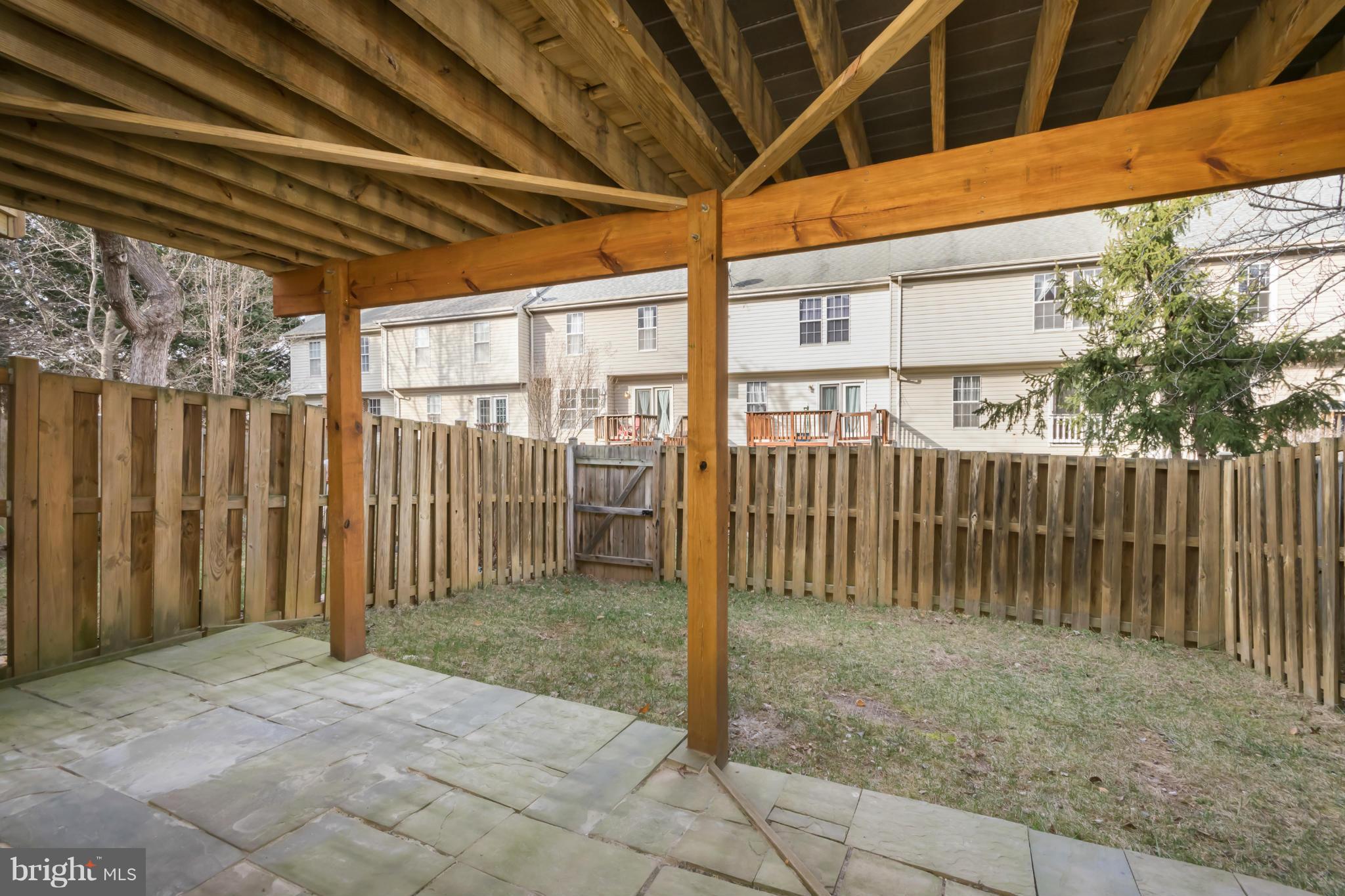 POTOMAC LAKES - Residential