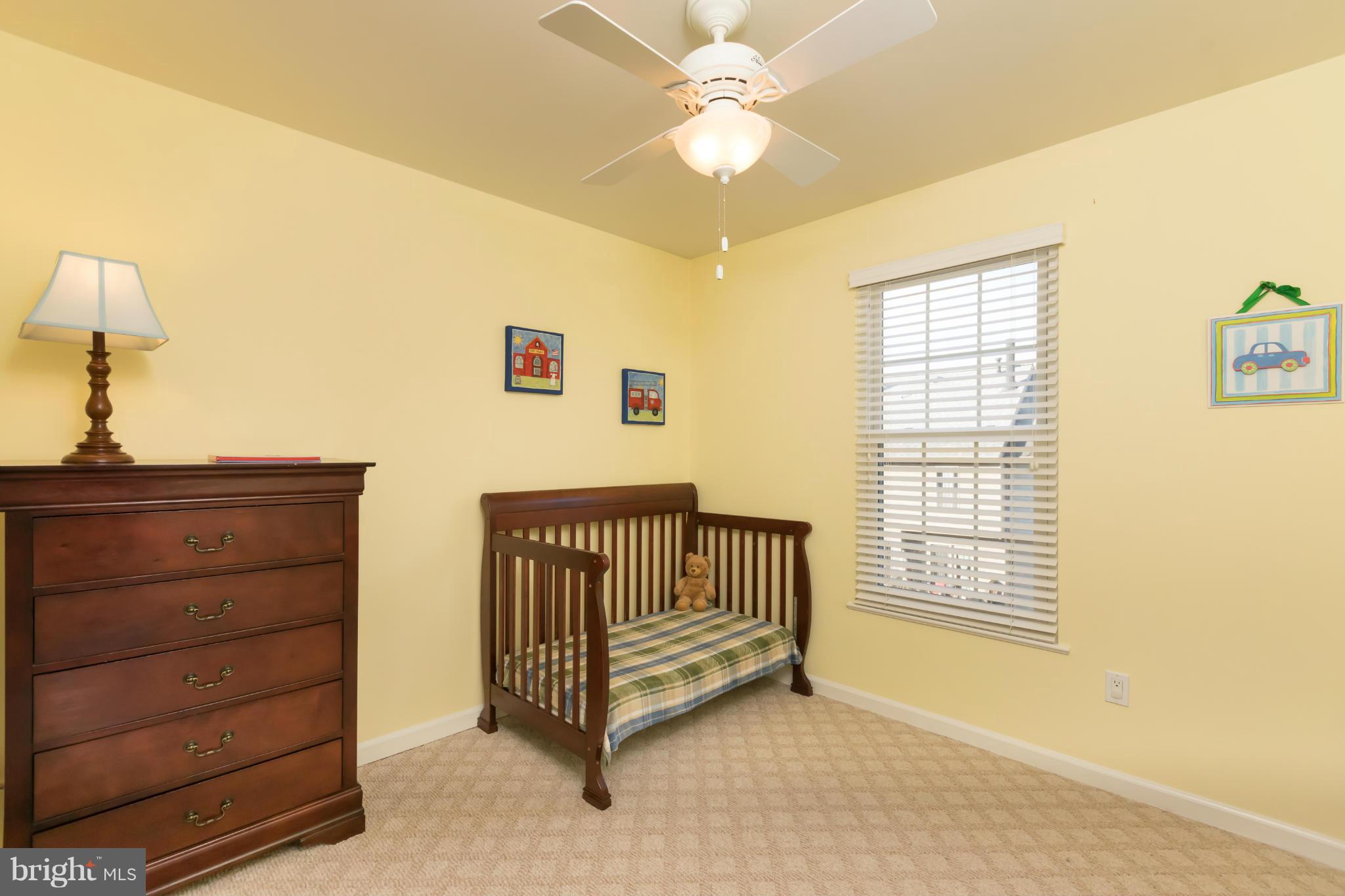 POTOMAC LAKES - Residential