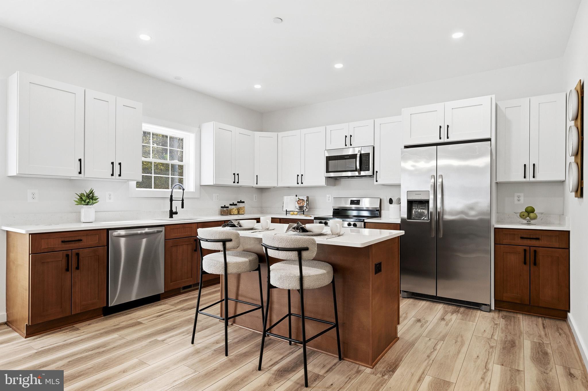 HAWKS NEST - Residential