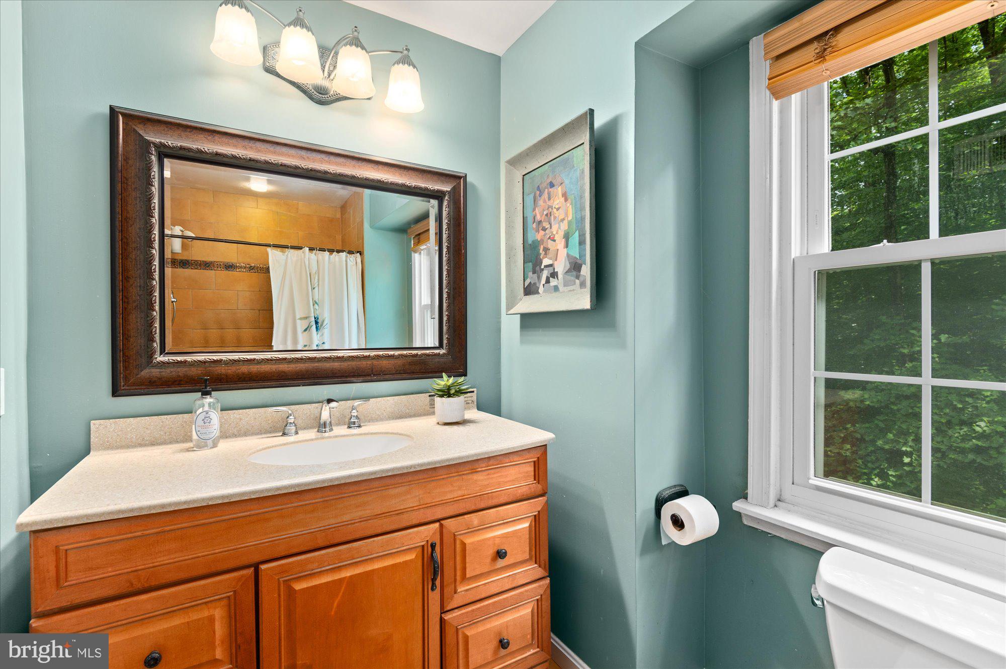 POTOMAC OUTSIDE - Residential