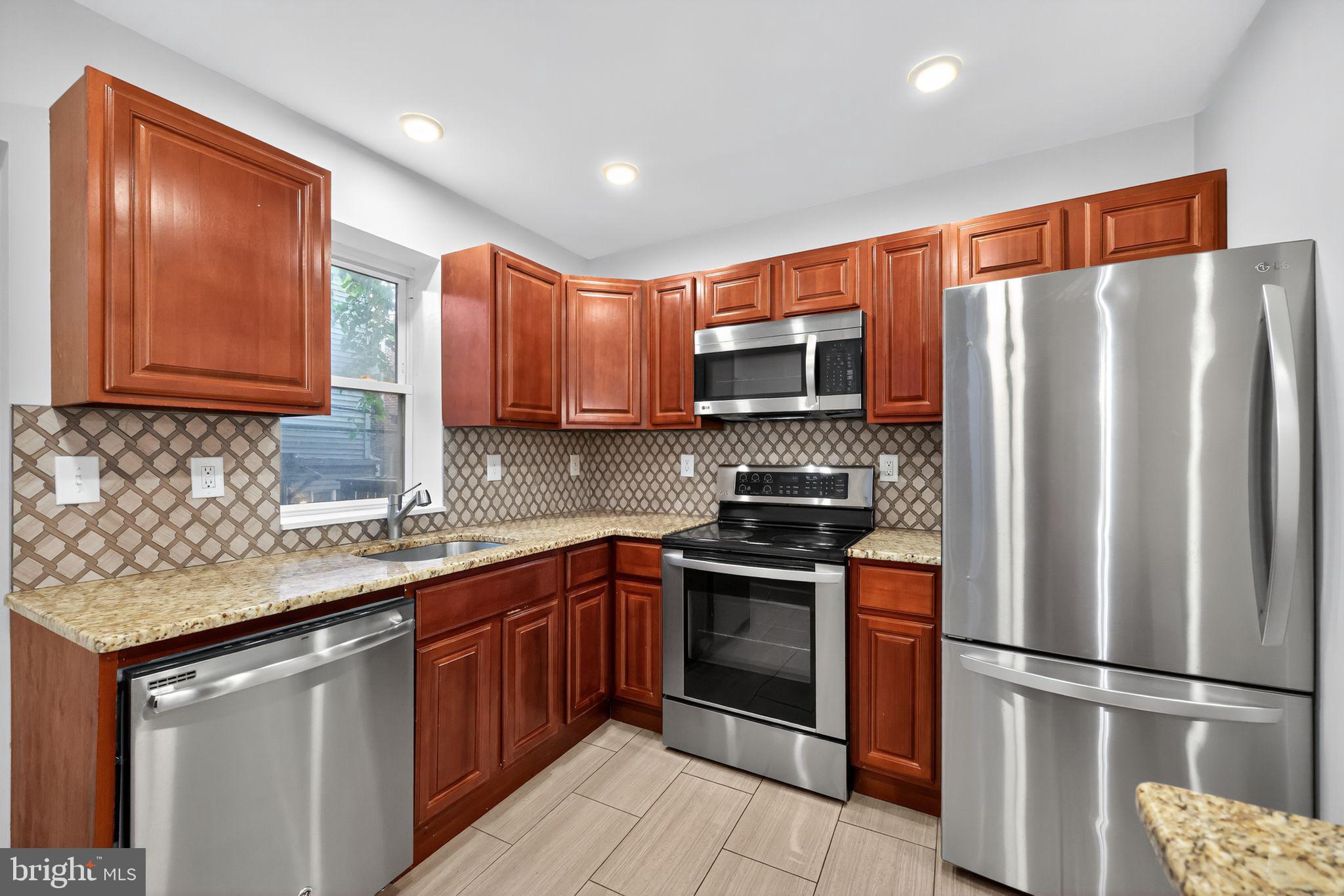 WEST PHILADELPHIA - Residential