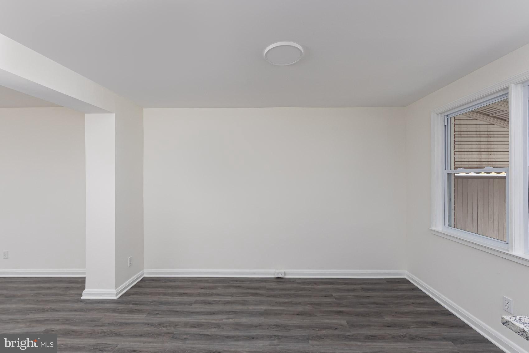 EASTWOOD - Residential