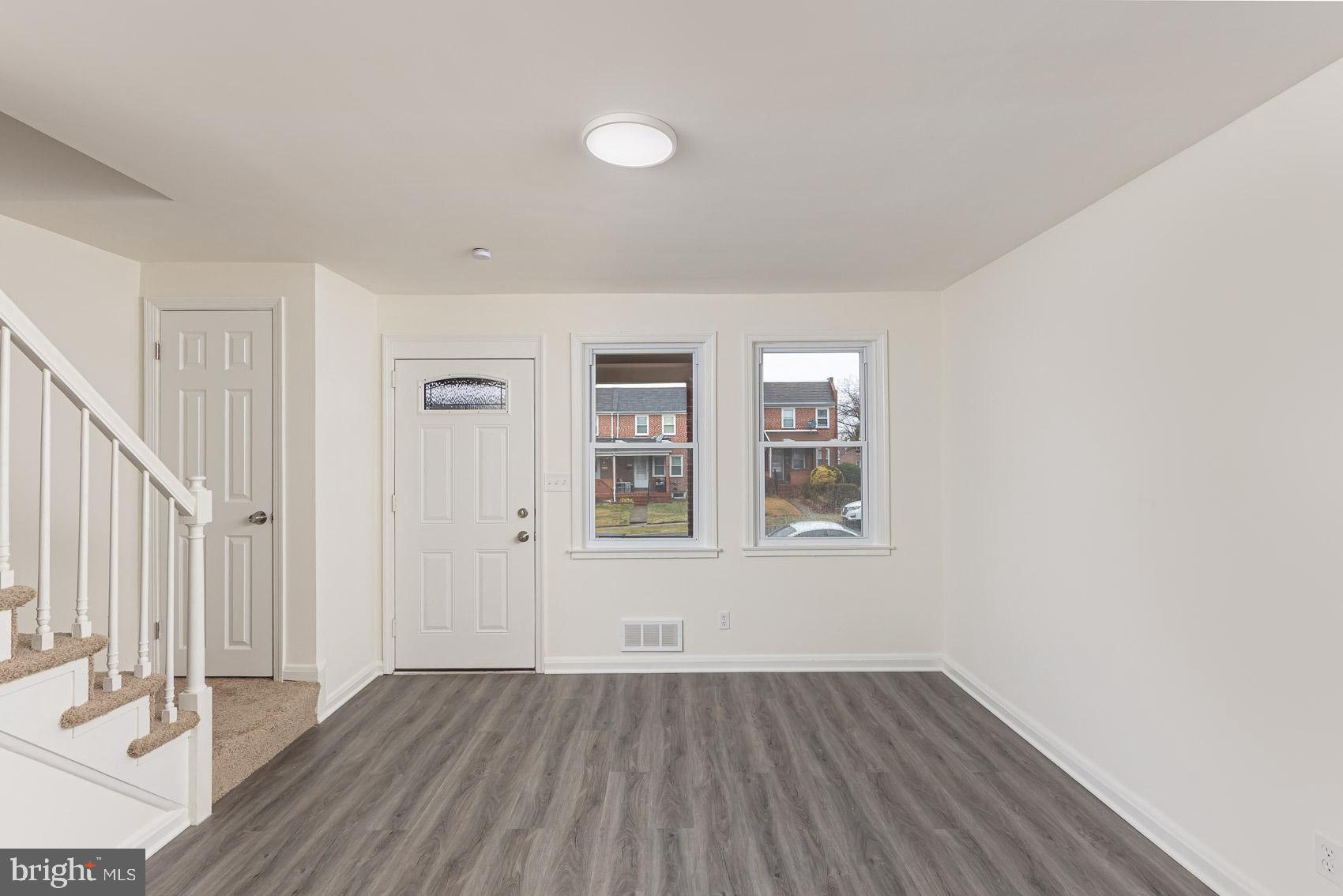 EASTWOOD - Residential