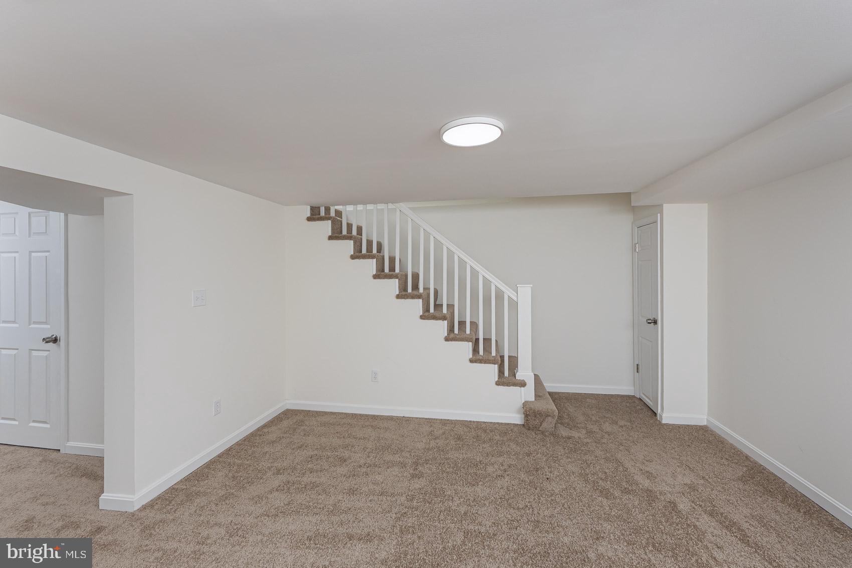 EASTWOOD - Residential