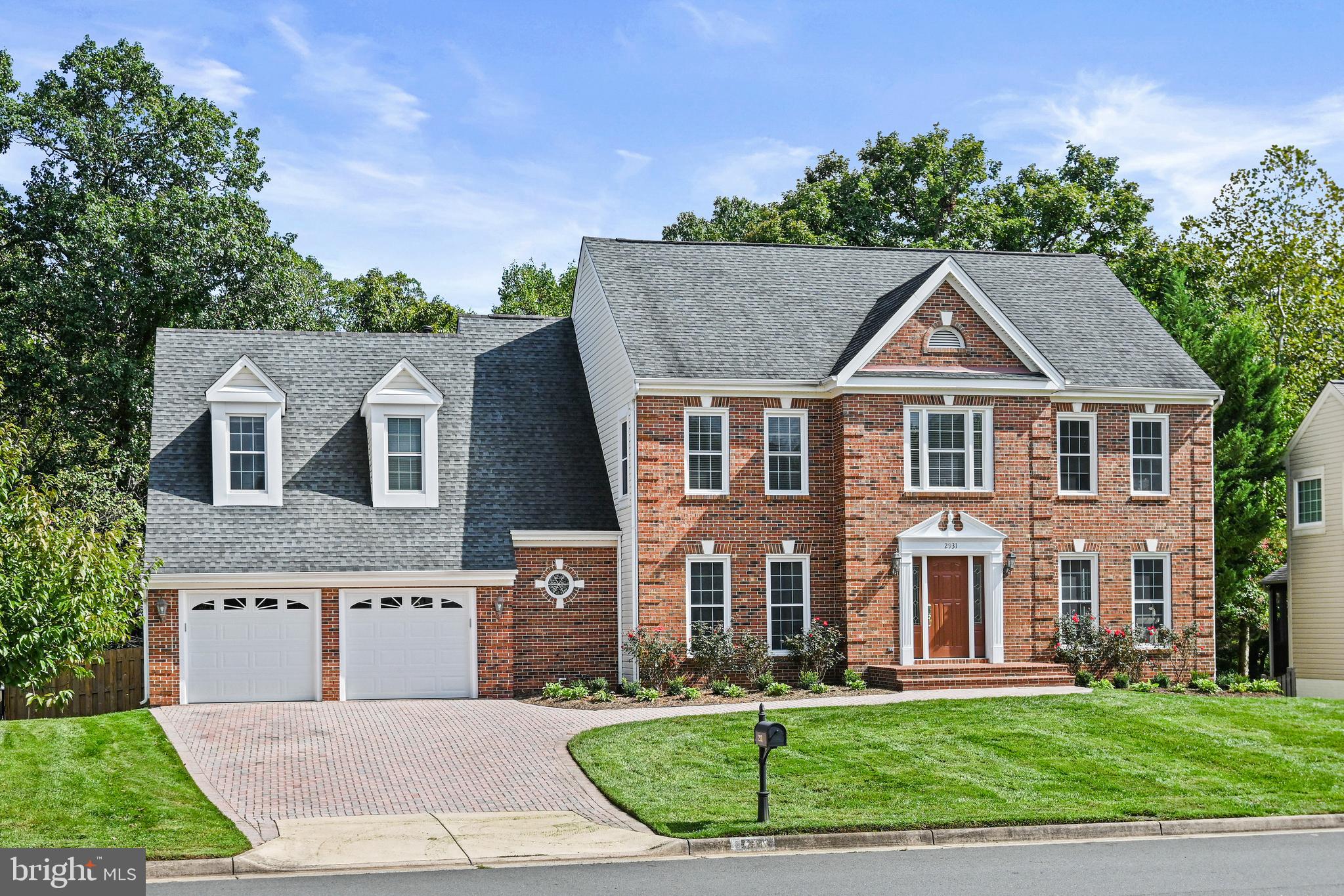 CHANTILLY HIGHLANDS - Residential